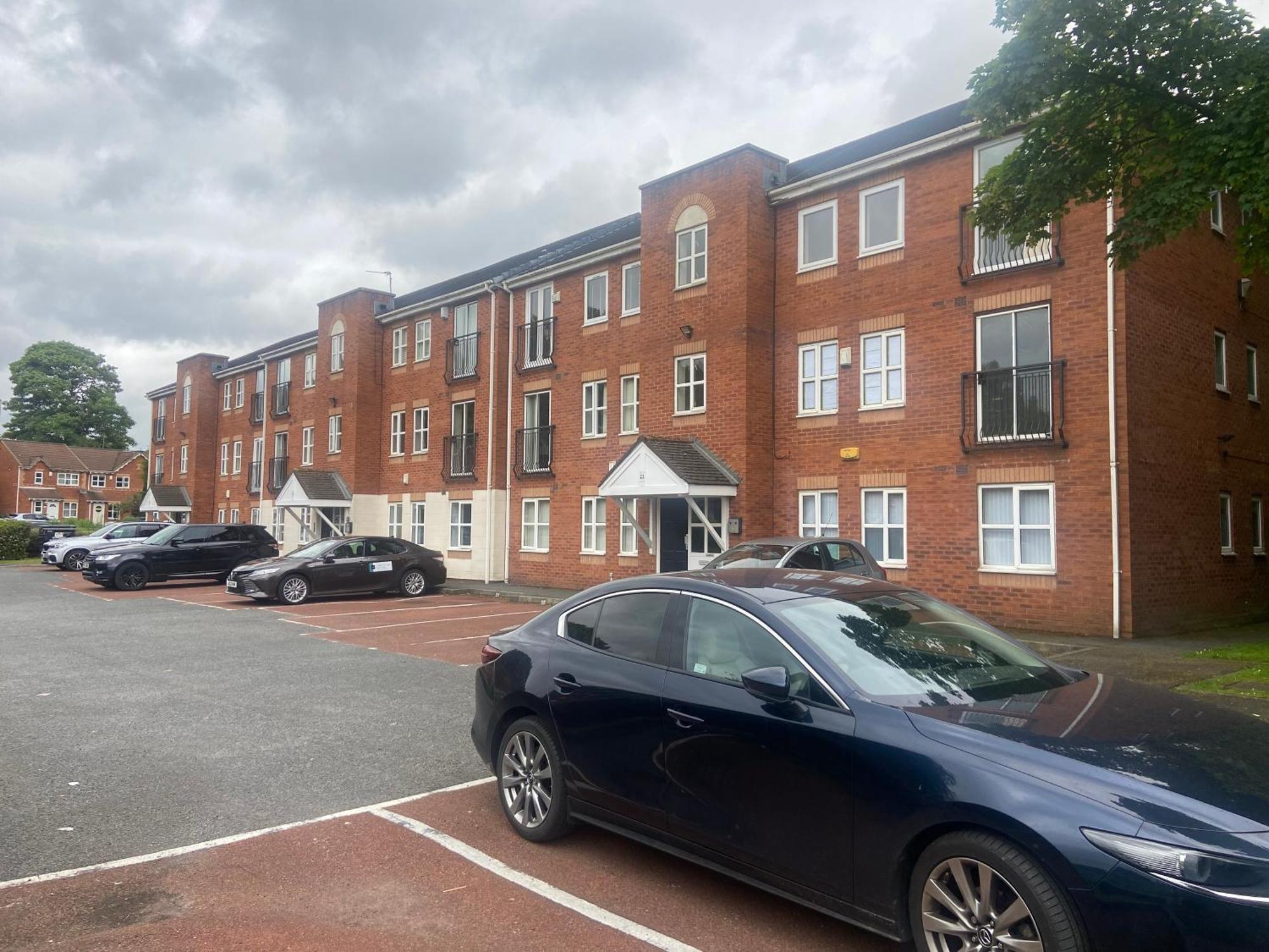Lovely 2 Dbl Bed Apartment Near Heaton Park And North Manchester Hospital With Parking Extérieur photo